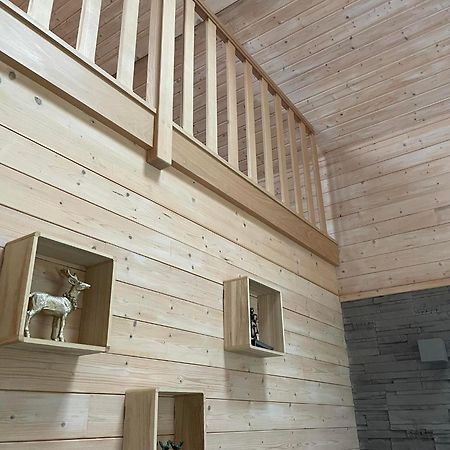 Chalet Tjaffers Lodge Durbuy Bagian luar foto