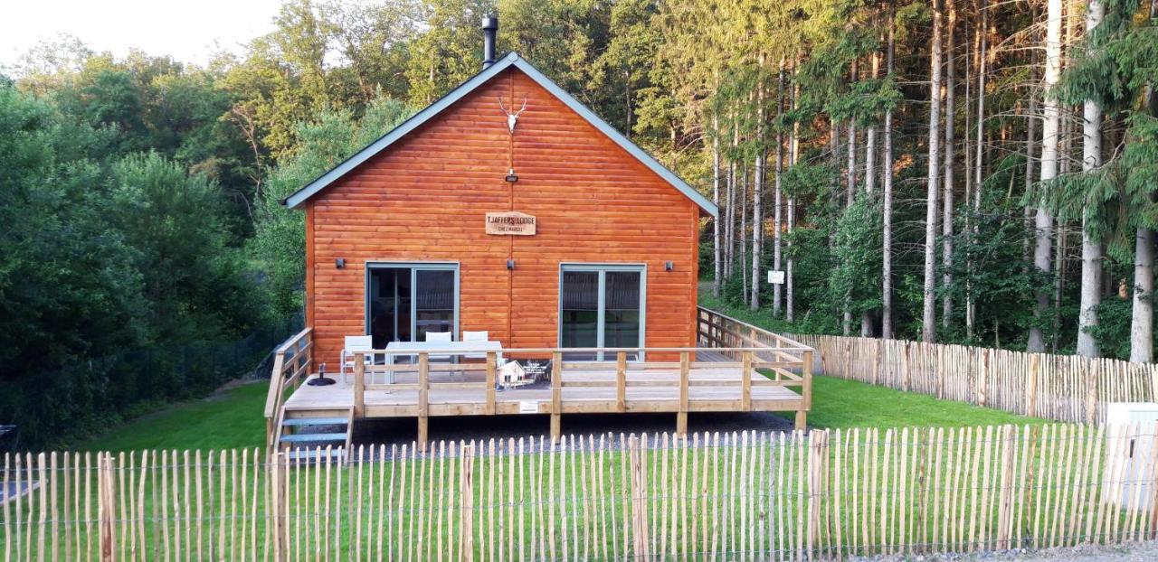 Chalet Tjaffers Lodge Durbuy Bagian luar foto
